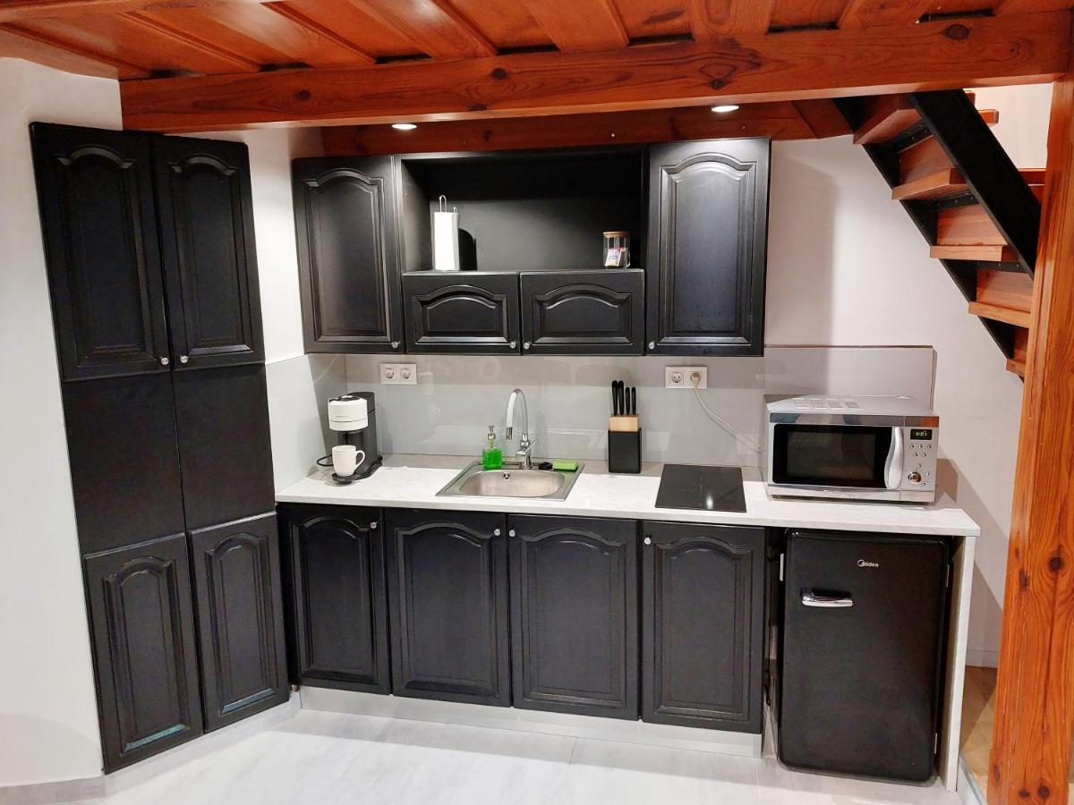 Square 16 Apartman - Absolutely Central Location With Self Check In Szombathely Extérieur photo